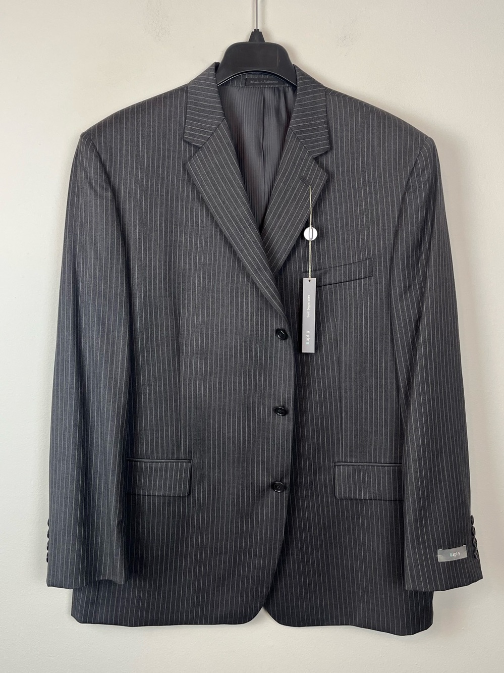 NWT APT. 9 Gray Striped Wool Blazer 3 Button Front Size 46R
